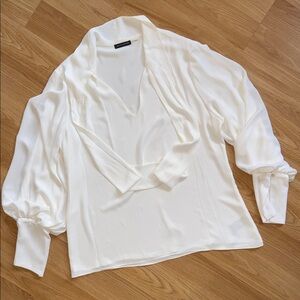 Josie Natori White Blouse billowy Long Sleeves Tie Bow neckline Size Large